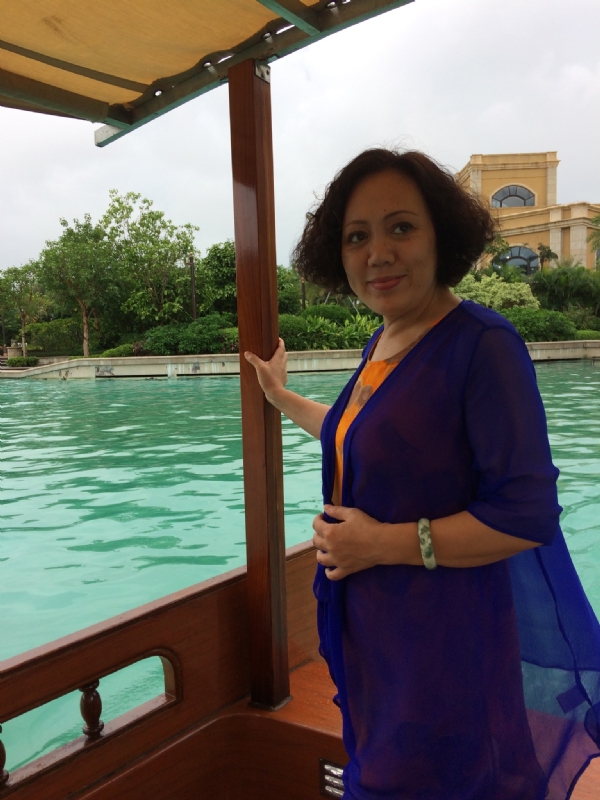 娜娜的第二张照片--烟台相亲服务中心