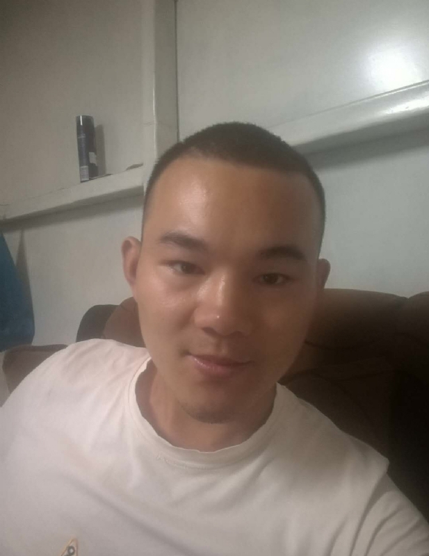 小強。。的第一张照片--烟台相亲服务中心