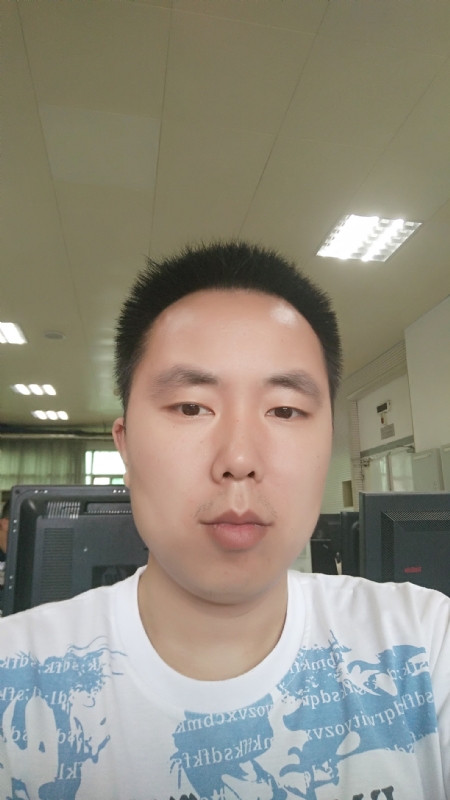 浔城老男孩的第一张照片--烟台相亲服务中心