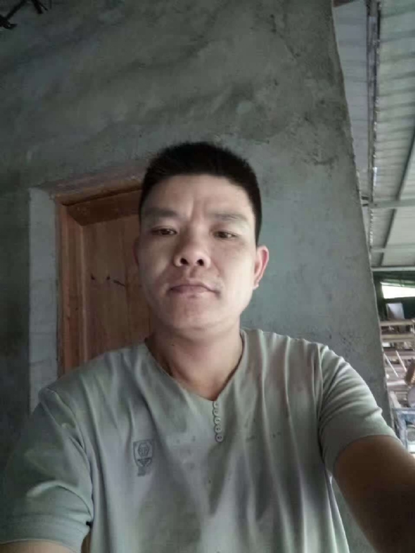 寻找幸福的第一张照片--烟台相亲服务中心