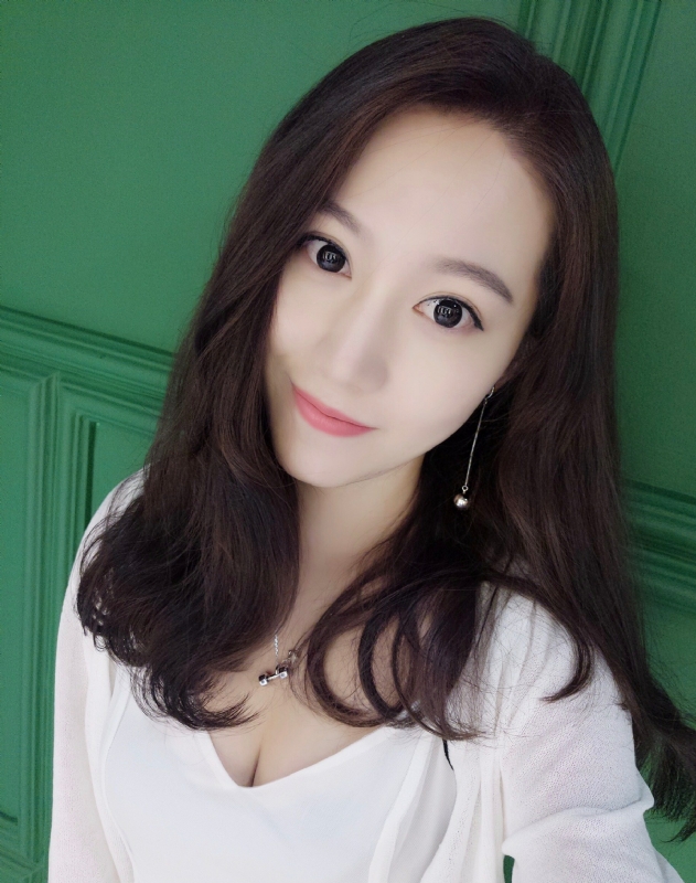 Li的第一张照片--烟台相亲服务中心