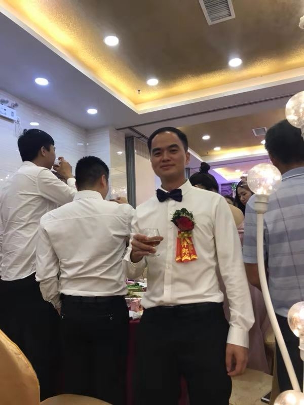 johnchen的第一张照片--烟台相亲服务中心