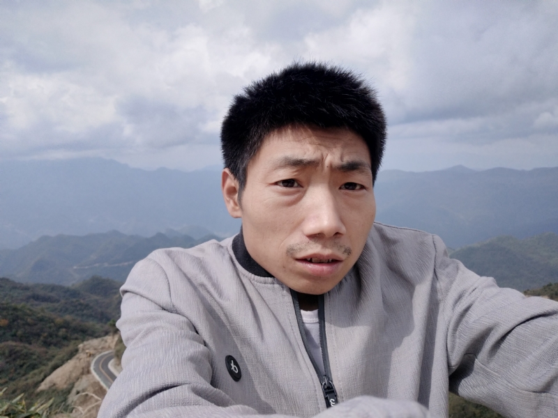 向后半生奋斗的第一张照片--烟台相亲服务中心