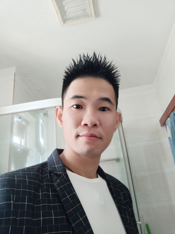 往事随风的第一张照片--烟台相亲服务中心