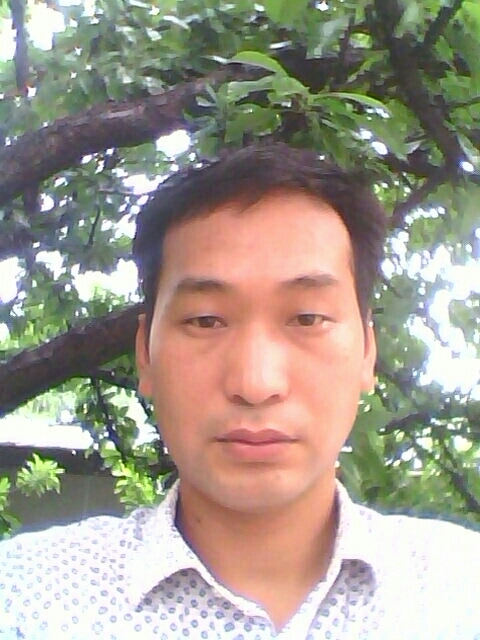 蓝天与白云的第一张照片--烟台相亲服务中心