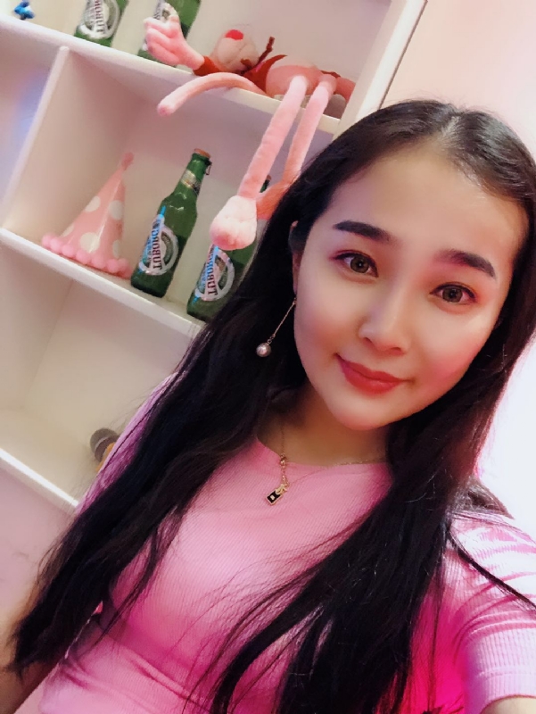 李雨菲的第一张照片--烟台相亲服务中心