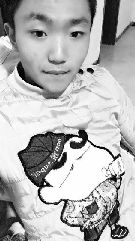 年轻的第一张照片--烟台相亲服务中心