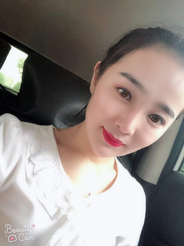 美伊的第一张照片--烟台相亲服务中心