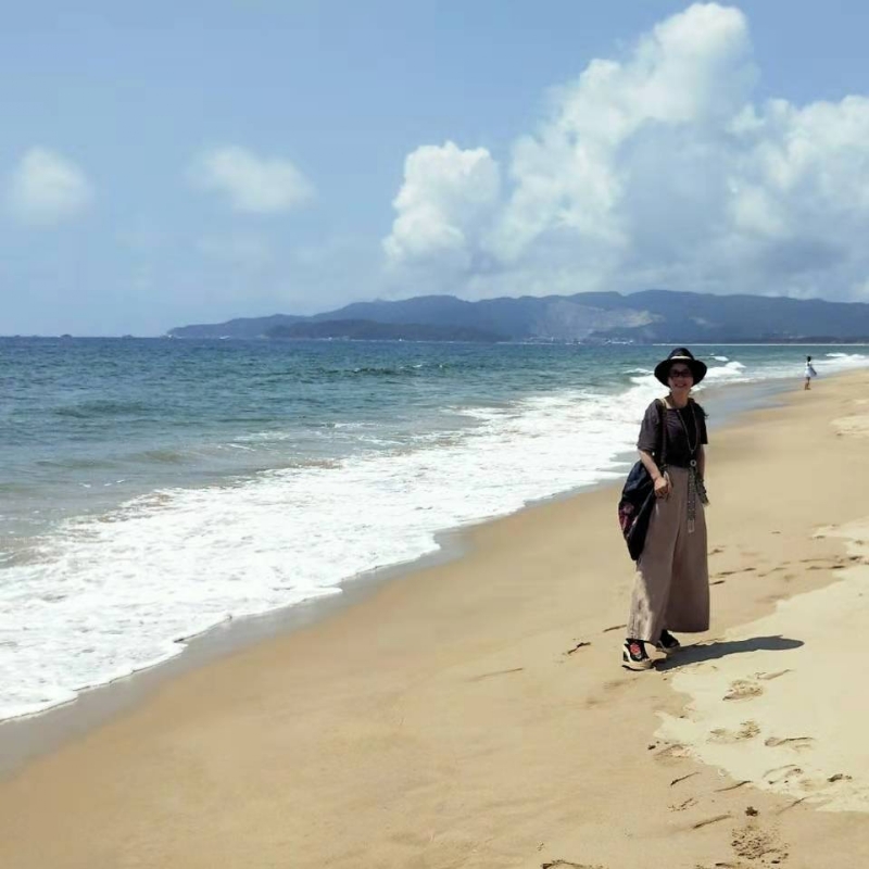 蓝涂的第一张照片--烟台相亲服务中心