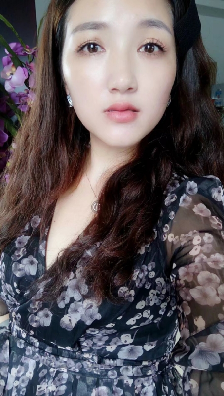 Jasmyn的第一张照片--烟台相亲服务中心