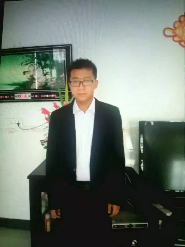 依然疼痛的第一张照片--烟台相亲服务中心