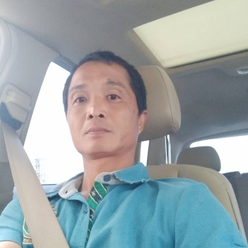 温柔男孩的第一张照片--烟台相亲服务中心