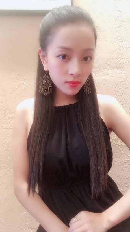 深圳交友的第二张照片--烟台相亲服务中心