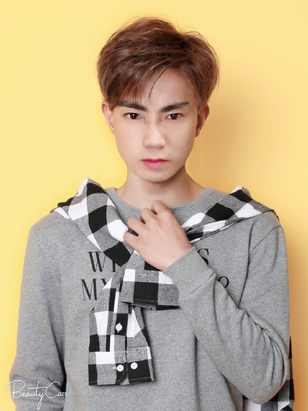 遇见的第一张照片--烟台相亲服务中心