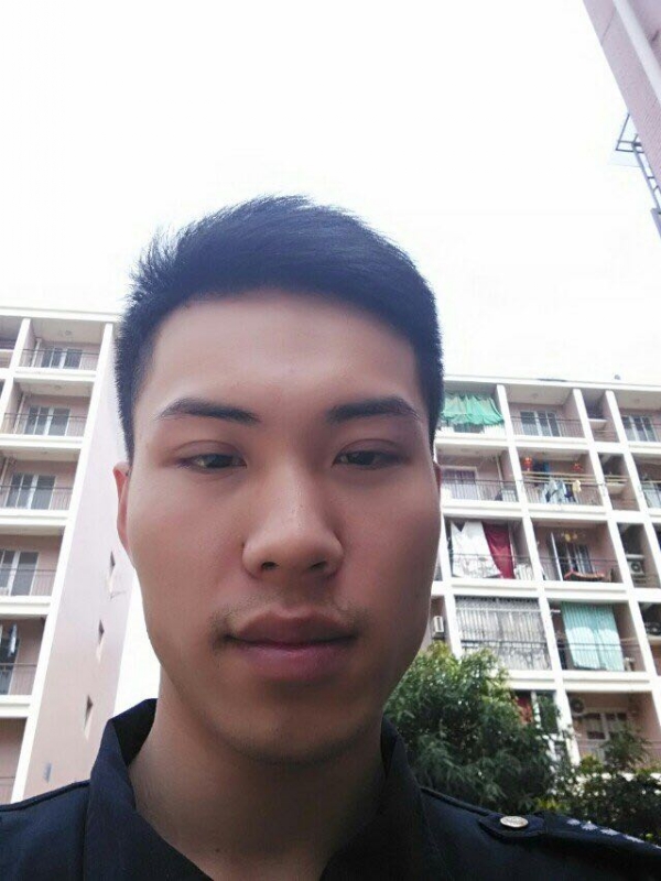 乐天的第一张照片--烟台相亲服务中心