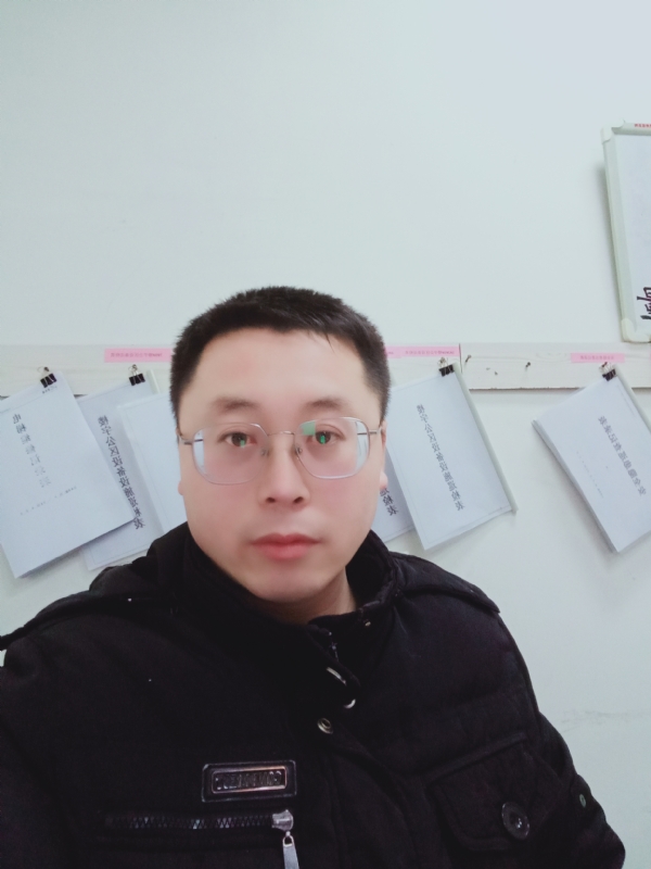 一头猪的第一张照片--烟台相亲服务中心