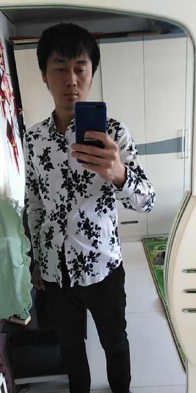 兰若寺里的书生的第一张照片--烟台相亲服务中心