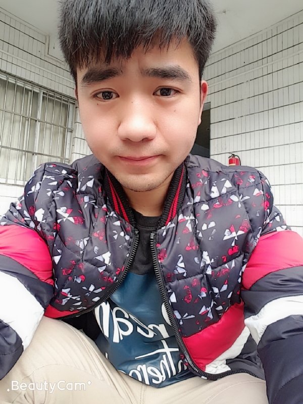 梦回少年的第一张照片--烟台相亲服务中心