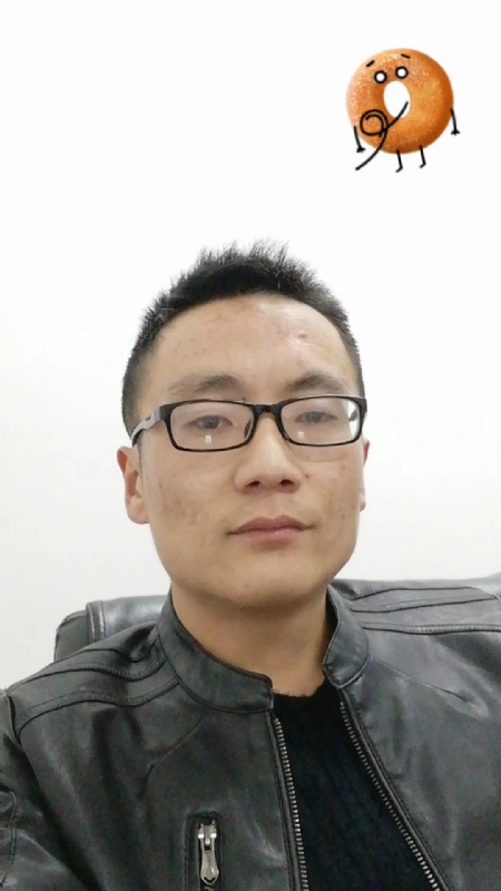 男人三十一枝花的第一张照片--烟台相亲服务中心