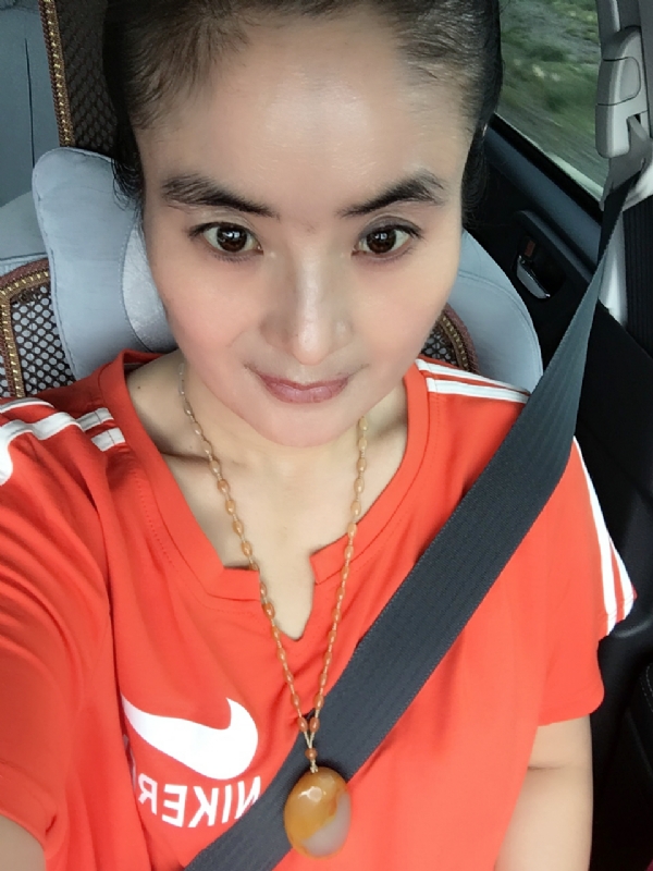 茹芯的第一张照片--烟台相亲服务中心