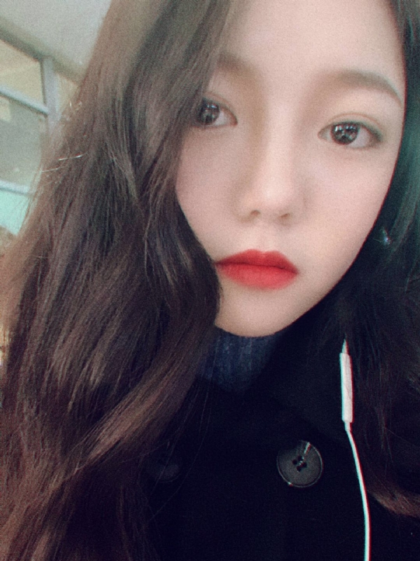 ling的第一张照片--烟台相亲服务中心