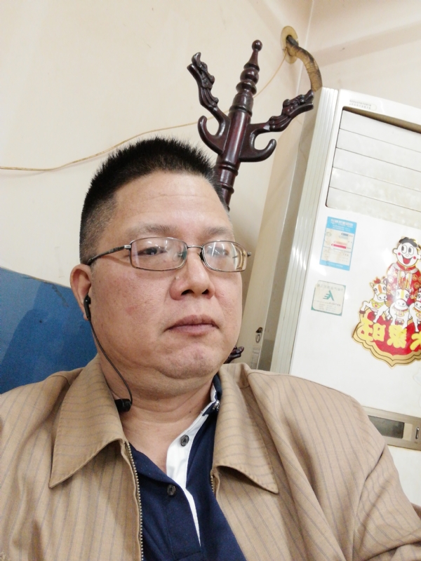 一个人的第一张照片--烟台相亲服务中心