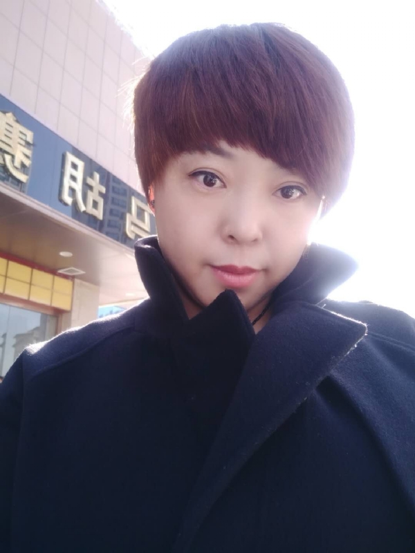 霞儿的第一张照片--烟台相亲服务中心