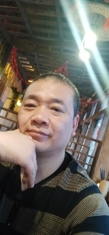 qw366366的第一张照片--烟台相亲服务中心