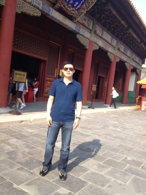 刘刚的第一张照片--烟台相亲服务中心