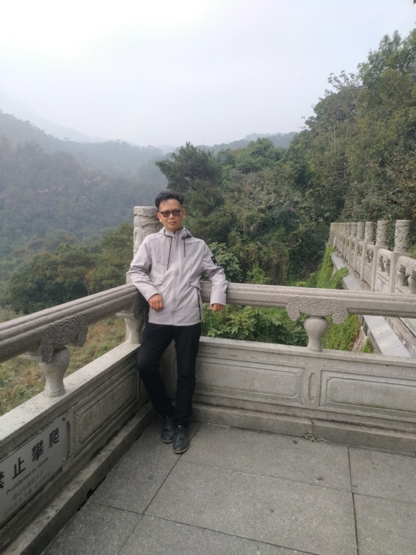 鱿鱼的第一张照片--烟台相亲服务中心