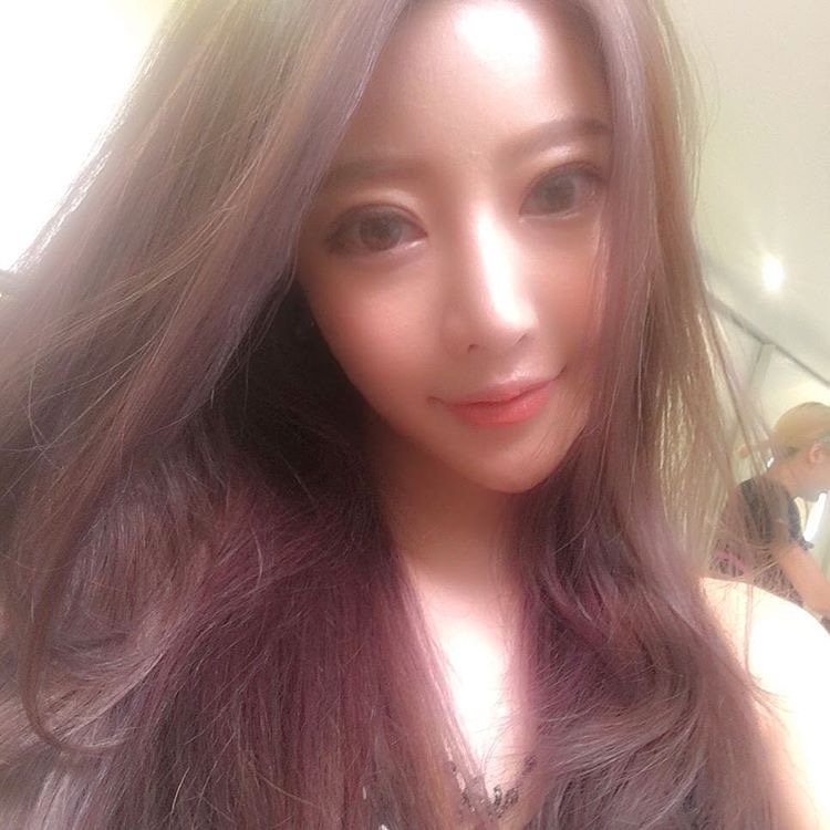 婷兒的第一张照片--烟台相亲服务中心