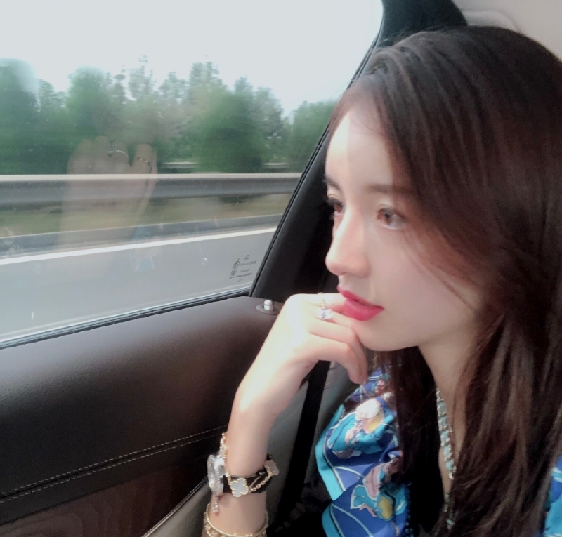 林馨的第三张照片--烟台相亲服务中心