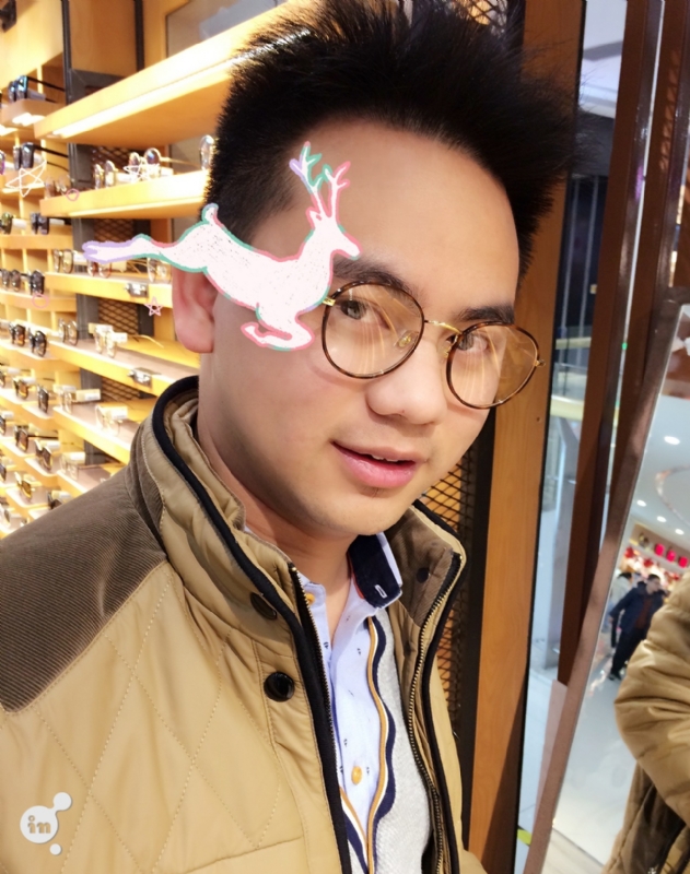 晓峰的第一张照片--烟台相亲服务中心