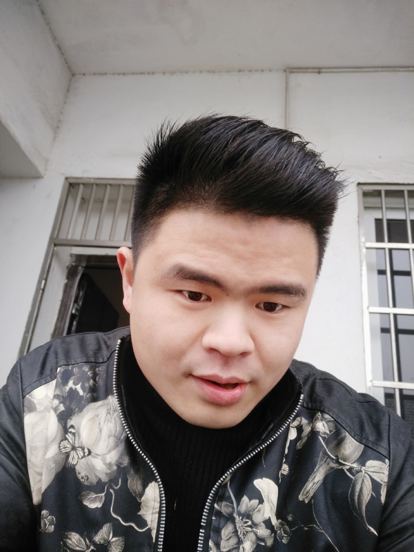 随遇而安的第一张照片--烟台相亲服务中心