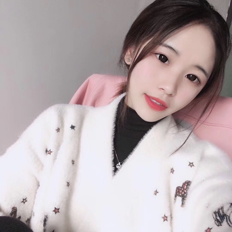 落楓的第一张照片--烟台相亲服务中心