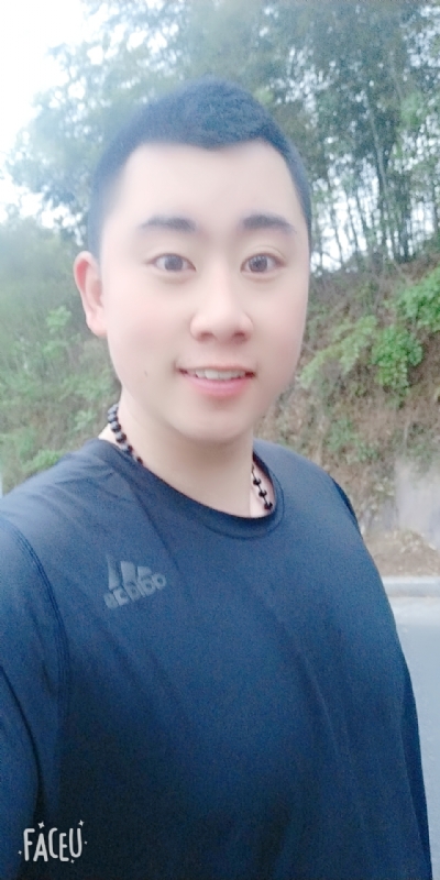 帅小伙的第一张照片--烟台相亲服务中心