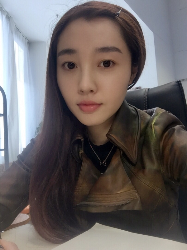 一叶知秋的第四张照片--烟台相亲服务中心