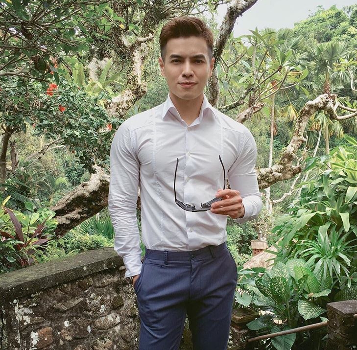 壹梦千寻的第一张照片--烟台相亲服务中心