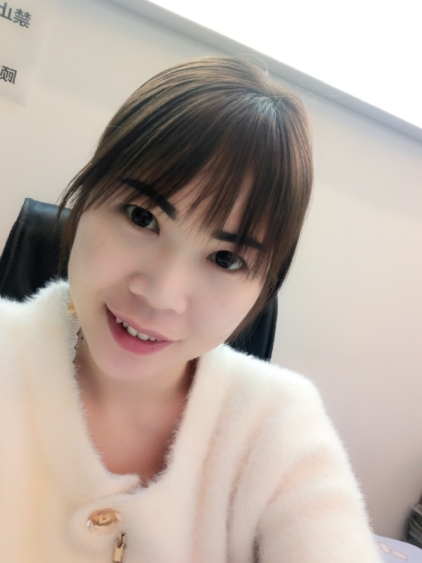 覃小会的第一张照片--烟台相亲服务中心