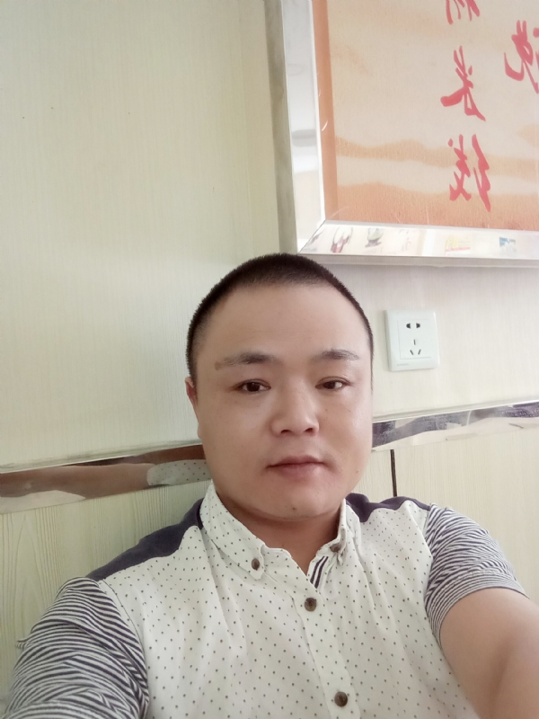 风云淡的第一张照片--烟台相亲服务中心