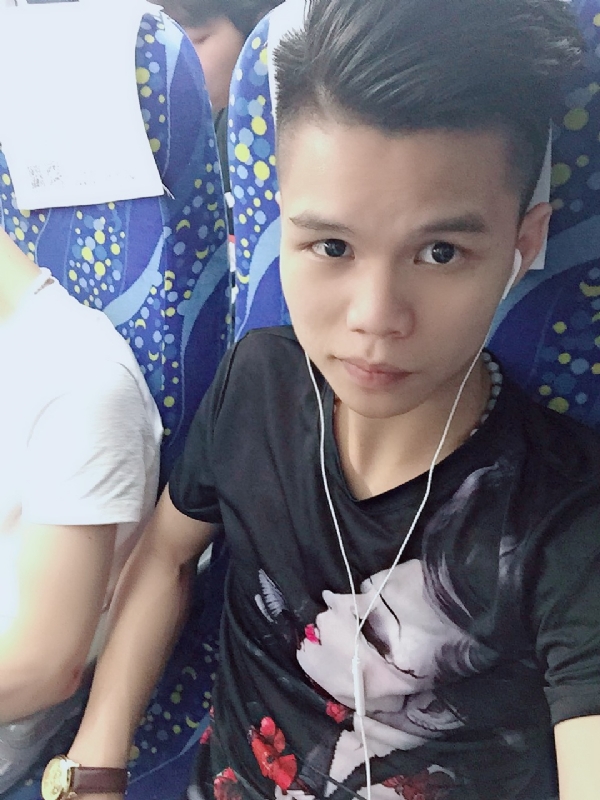 执念的第一张照片--烟台相亲服务中心