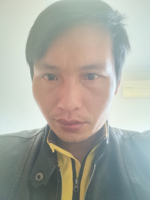 渴死的鱼的第一张照片--烟台相亲服务中心