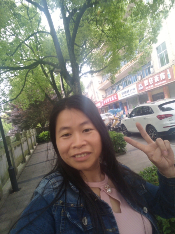 平凡的第一张照片--烟台相亲服务中心