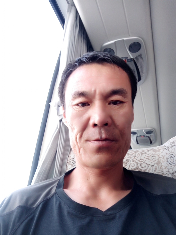 真心诚意的第一张照片--烟台相亲服务中心