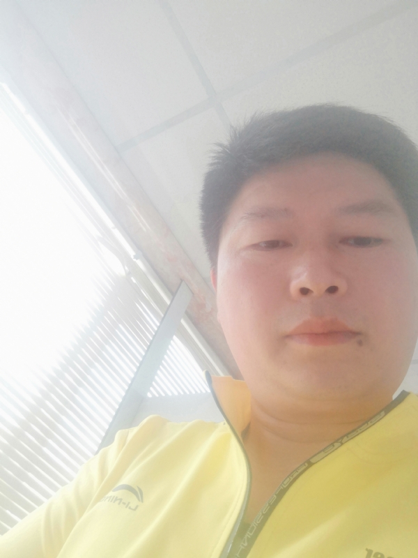 山男的第一张照片--烟台相亲服务中心