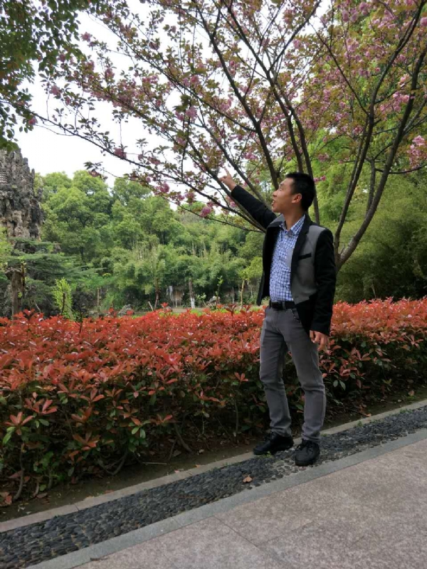 坦诚的第一张照片--烟台相亲服务中心