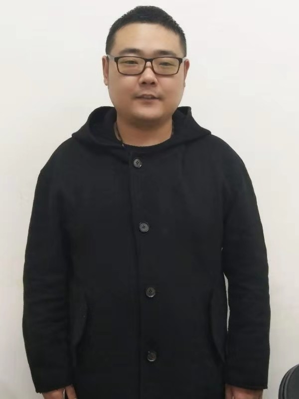 ll的第二张照片--烟台相亲服务中心