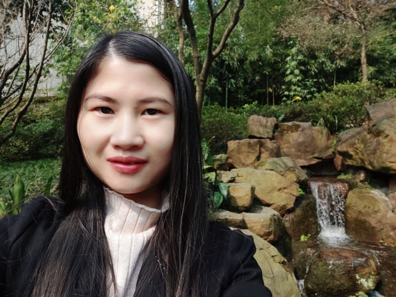 小琳的第一张照片--烟台相亲服务中心