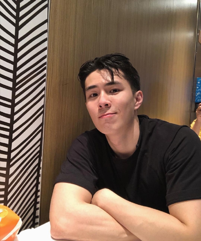 深海的第三张照片--烟台相亲服务中心