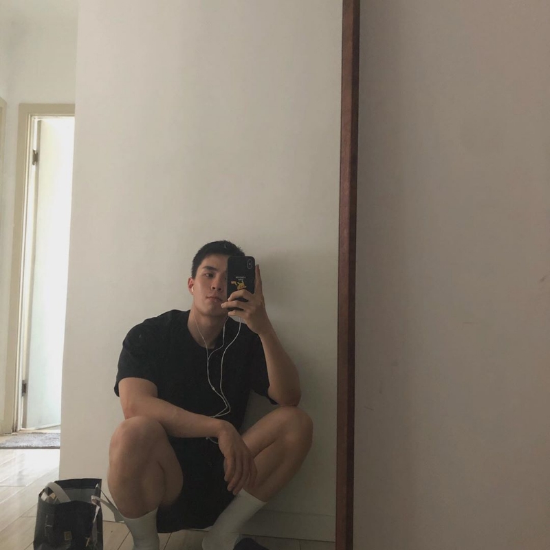 深海的第四张照片--烟台相亲服务中心